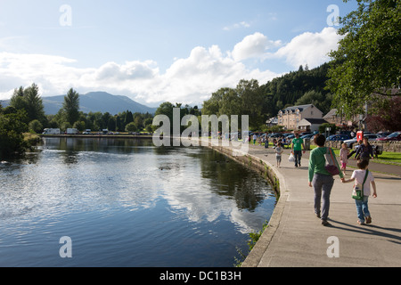 Der Fluß Teith durchzogen Callander, in die Trossachs, Schottland. Stockfoto