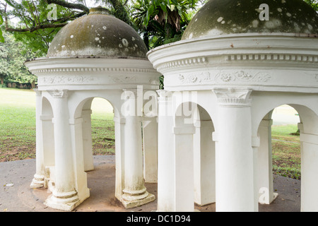 Die Kuppeln - historische Kolonialarchitektur im Fort Canning Park in Singapur Stockfoto