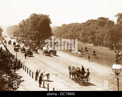 Rotten Row Hyde Park London viktorianische Periode Stockfoto