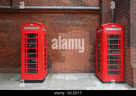 Traditionelle rote Telefonzelle, London, UK Stockfoto
