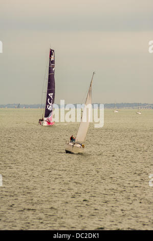 Volvo Ocean Race ist eine Segelregatta rund um die Welt. In der nächsten Runde ist 2014-2015, SCA mit einem Boot und eine rein weibliche Besatzung beteiligt. Stockfoto