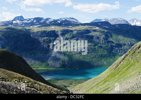 Blick Richtung den Gjende-See in Jotunheimen Nationalpark in Norwegen. Stockfoto