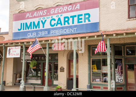 Main Street und ehemaligen Carter Erdnuss Lager 6. Mai 2013 in Plains, Georgia. Stockfoto