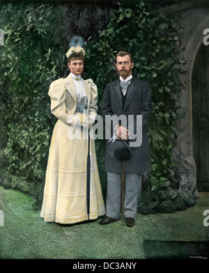 Czarevitch Nikolaus II. und seiner Frau Alexandra Prinzessin bei einem Besuch in England, 1894. Handcolorierte halftone Wiedergabe einer Fotografie Stockfoto