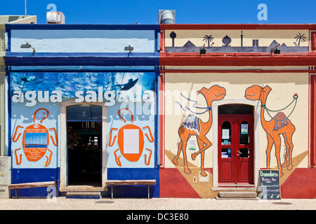 Aqua Salgada Restaurant und die Dromedario-Bar im Zentrum von der Stadt Sagres Algarve Portugal EU Europa Stockfoto