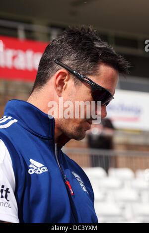 Durham, Großbritannien. 8. August 2013. Kevin Pietersen an Englands Trainingseinheit am Riverside Boden im Chester-le-Street. Die Session war das letzte Team Praxis vor der 4. Investec Asche Testspiel zwischen England und Australien. © Whyeyephotography. Stockfoto