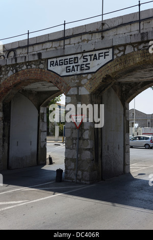 Zerlumpten Personal Gates, Gibraltar Stockfoto