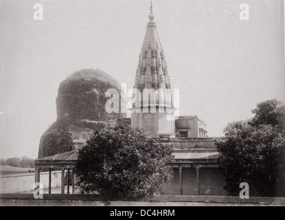 Benares, Tempel und Top von Sarnath M.90.24.67 Stockfoto