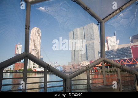 Schwebende Pavillon nachhaltige Architektur Rotterdam Niederlande im Hinblick auf die neuen De Rotterdam Bau Stockfoto