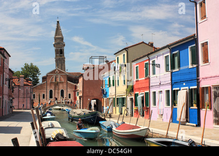 Schiefen Kirchturm Campanile San Martino auf Burano Insel Isola di Burano Stockfoto