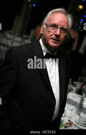 Gary Newlove Charity-Dinner im Halliwell Jones Stadium Warrington. Pete Waterman. Foto: Chris Bull Stockfoto