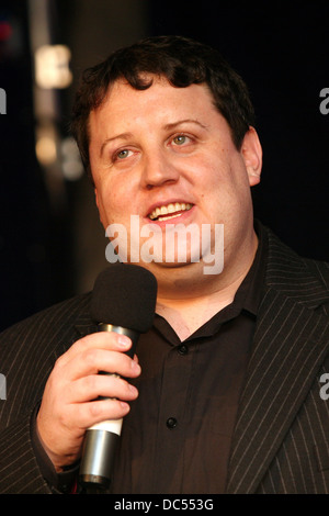 Gary Newlove Charity-Dinner im Halliwell Jones Stadium Warrington. Peter Kaye auf der Bühne. Foto: Chris Bull Stockfoto