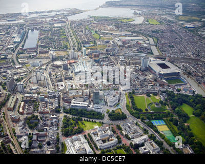 Luftaufnahme von Cardiff City Centre, South Wales, UK Stockfoto