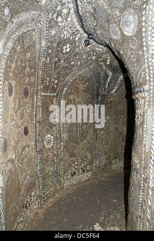 Shell-Grotte in Margate in Kent. Diese Ansicht wird von der Nord-Passage mit Blick auf die Rotunde. Stockfoto