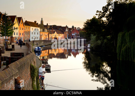 Kai Seite und Fluss Wensum Norwich Stockfoto