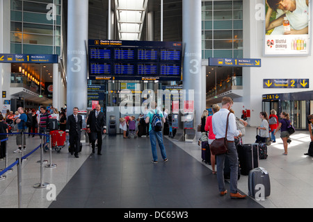 Eingangshalle. Flughafen Kopenhagen, Kopenhagen, Dänemark Stockfoto