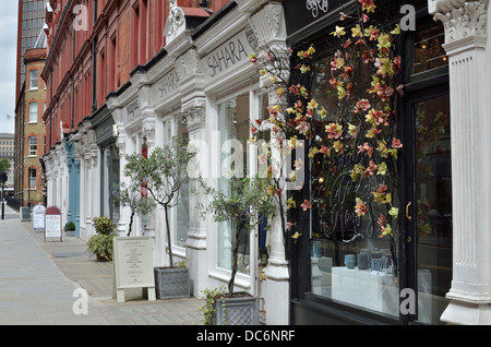 Geschäfte in Chiltern Street W1, Marylebone, London, Großbritannien. Stockfoto