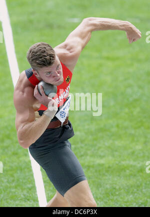Moskau, Russland. 10. August 2013. Rico Freimuth Deutschland konkurriert in der Männer Zehnkampf Kugelstoßen bei den 14. Weltmeisterschaften in der Leichtathletik im Luzhniki-Stadion in Moskau, Russland, 10. August 2013. Foto: Michael Kappeler/Dpa/Alamy Live News Stockfoto