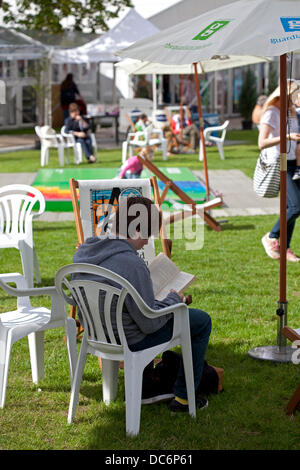 Edinburgh, 10. August 2013, Eröffnungstag der 30. Edinburgh International Book Festival 2013 Stockfoto