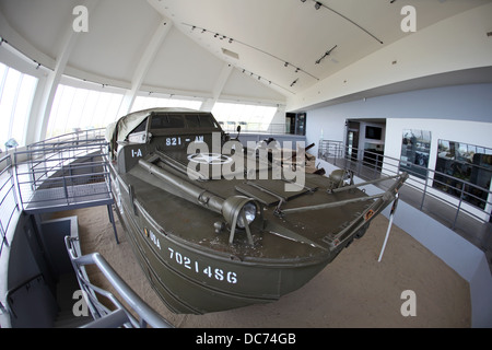 Ente amphibische Landungsboote auf Utah Beach Museum, Normandie, Frankreich. Stockfoto