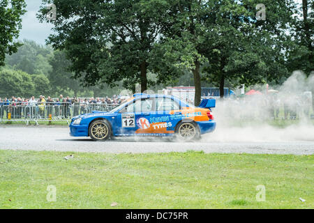 Lurgan, Co Armagh, Nordirland, Vereinigtes Königreich, Rallye-10. August 2013, Autos, die Teilnahme an der jährlichen Lurgan Park-Rallye, Roger Bradley/Alamy Live News Stockfoto