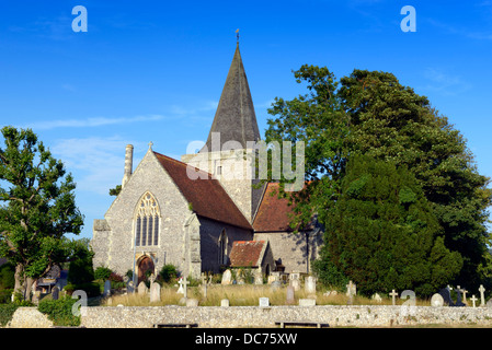 Die Pfarrkirche von St. Andrew bekannt als "Der Kathedrale auf den Downs" Touristenort, East Sussex, UK Stockfoto