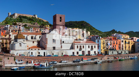 Panoramablick auf Bosa.Sardinia Insel, Italien. Stockfoto