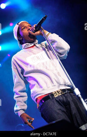 Toronto, Ontario, Kanada. 10. August 2013. US-amerikanischer Rapper ein$ AP ROCKY auf der Bühne im Molson Canadian Amphitheatre in Toronto während "Unter Einfluss der Musik" Tour durchgeführt. Bildnachweis: Igor Vidyashev/ZUMAPRESS.com/Alamy Live-Nachrichten Stockfoto