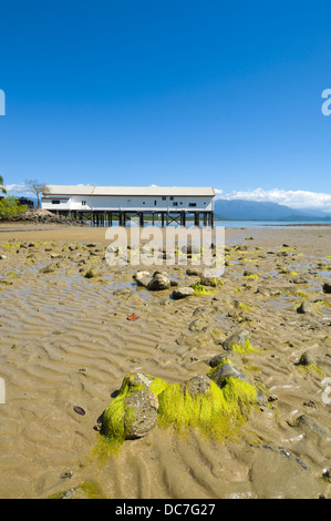 Historischen Zucker Wharf aufbauend auf Dickson Inlet - Port Douglas - nördlichen Queensland - Australien Stockfoto