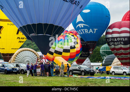 Bristol UK. 10. August 2013. Das Bristol, das International Balloon Fiesta ist jetzt in seinem 35. Jahr und ist Europas größter, Ballonfahren Stockfoto