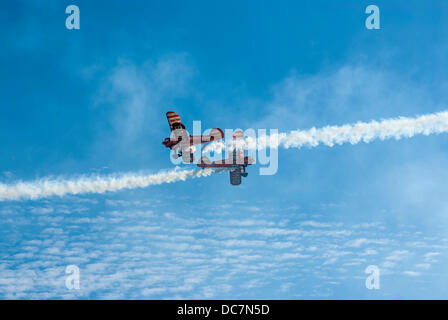 Bristol, UK. 10. August 2013. Breitling-Wing Wanderer führen am 35. Bristol International Balloon Fiesta Ashton Gericht Estate Bristol 10. August 2013 Stockfoto