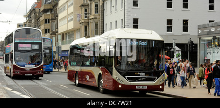 Volvo 7900 H Eco Hybrid single-Deck-Bus, Lothian Busse, Edinburgh. Umweltfreundlich emissionsarm Diesel elektrische PSV Stockfoto