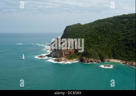 Blick auf die westlichen Kopf und Knysna Lagune aus östlichen Head Aussichtspunkt, Knysna, Westkap, Südafrika Stockfoto