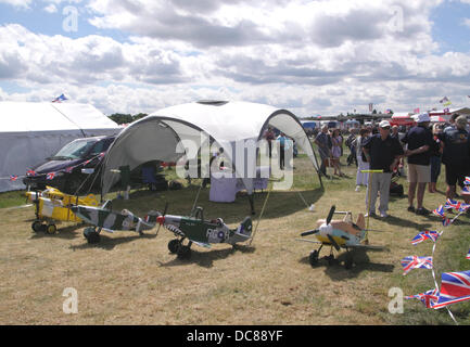 Maidenhead, Berkshire, England, UK. 11. August 2013.  Retro-Festival in White Waltham Flugplatz. Bildnachweis: Mark Beton/Festivals/Alamy Live-Nachrichten Stockfoto