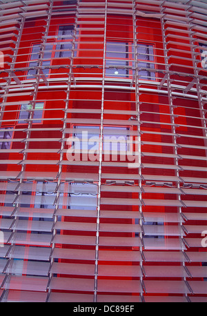 Fassade des Torre Agbar, Nahaufnahme. Barcelona, Katalonien, Spanien. Stockfoto