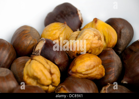 Kastanien - geröstet und geschält Stockfoto