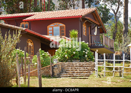 Refugium in den Bergen in den peruanischen Anden, Südamerika. Stockfoto