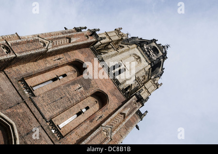 Turm der Oude Kerk (alte Kirche) in Delft, Niederlande Stockfoto