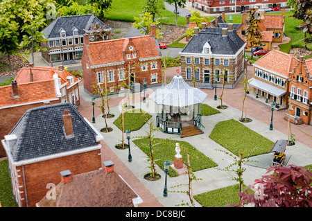 Musikpavillon in den Dorfanger in Madurodam Interactive Miniatur Park, Niederlande Stockfoto