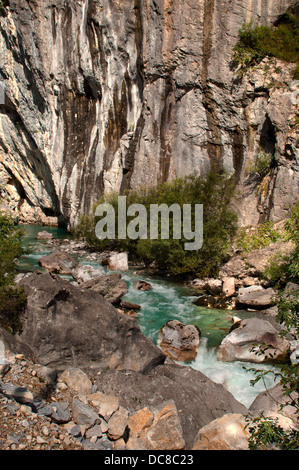 Valbona Fluss in Albanien Stockfoto