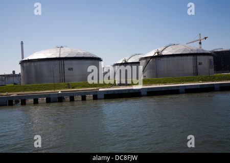Chemischen Öl Lagertanks Hafen von Rotterdam, Niederlande Stockfoto