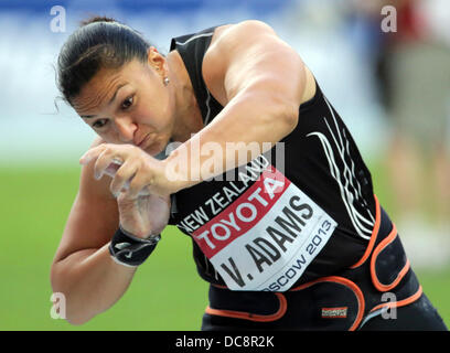 Moskau, Russland. 12. August 2013. Valerie Adams aus Neuseeland tritt im Kugelstoßen der Frauen bei den 14. Weltmeisterschaften in der Leichtathletik im Luzhniki-Stadion in Moskau, Russland, 12. August 2013. Foto: Michael Kappeler/Dpa/Alamy Live News Stockfoto