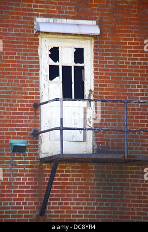 Tür am ehemaligen Washington DC-Abteilung von Korrekturen maximale Sicherheit Gefängnis-Anlage befindet sich in Lorton VA Stockfoto