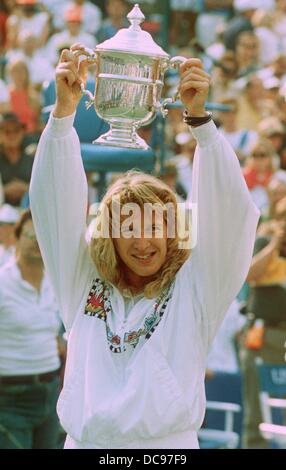Deutsche Tennisspielerin Steffi Graf gewinnt die US Open am 9. September 1989. Stockfoto