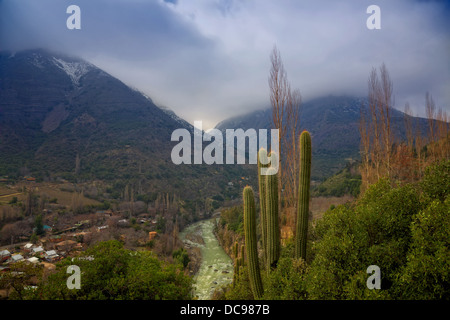 Cascada de Las Animas in Cajon del Maipo in der Nähe von Santiago, Chile Stockfoto