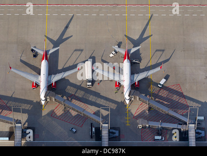 Luftaufnahme, Flugzeuge am Terminal 2, Flughafen Köln-Bonn Stockfoto