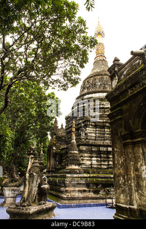 Chedi Shan Stil im Wat Papoa, Chiangmai Thailand Stockfoto