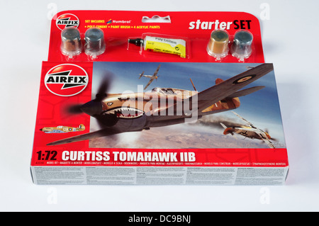 Airfix 1: 72 Skala Curtiss Tomahawk Modell Flugzeug Starter set Stockfoto