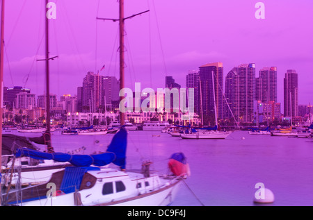 EMBARCADERO SKYLINE VON DOWNTOWN SAN DIEGO KALIFORNIEN USA Stockfoto