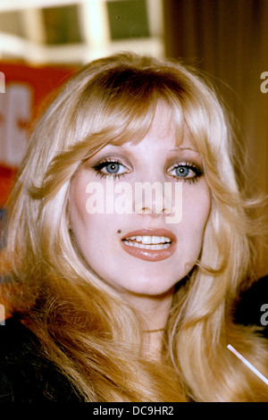 LYNSEY de PAUL englische Pop-Sängerin und Songwriterin 1974 Stockfoto